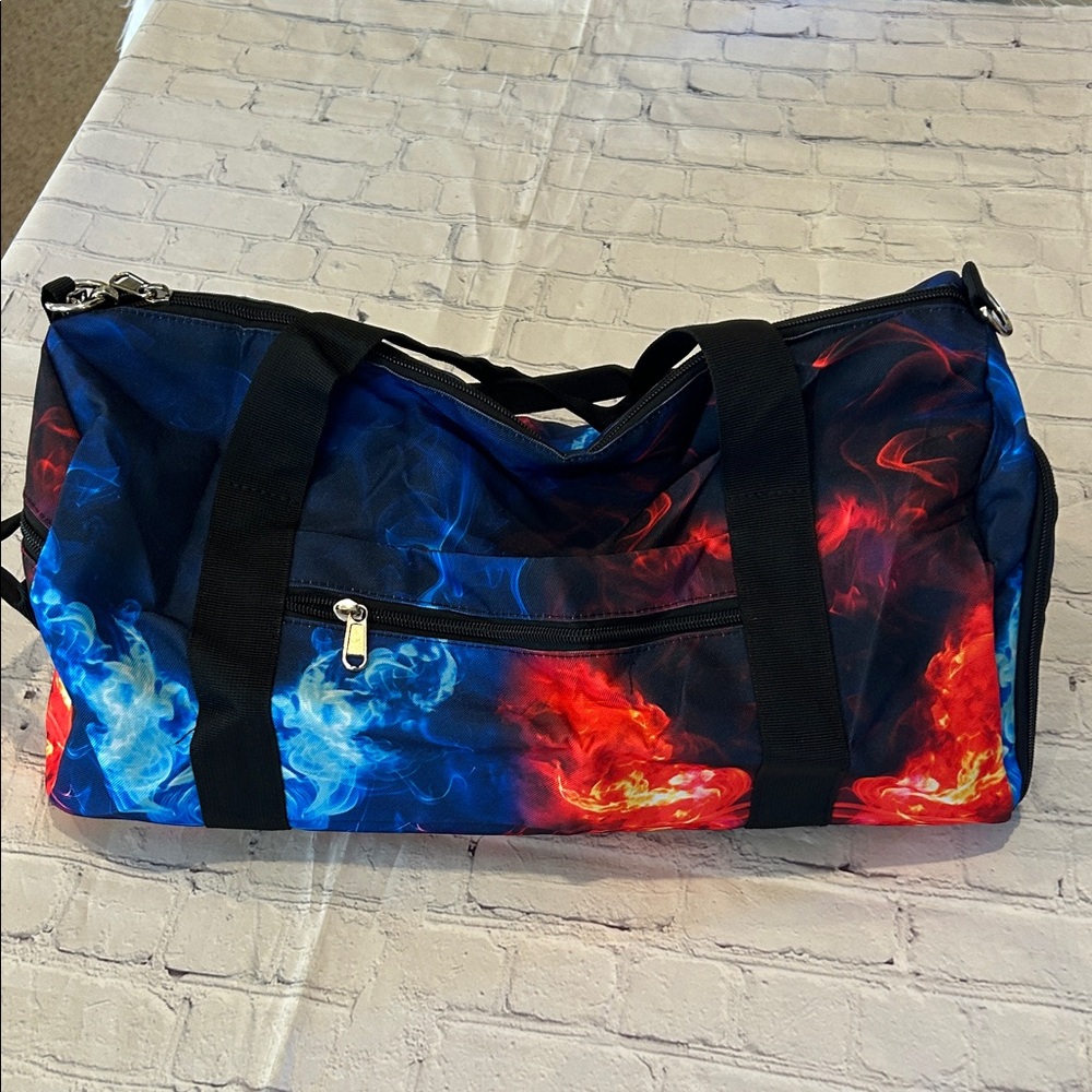 Stylish Blue and Red Men's Duffle Bag